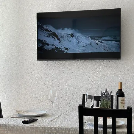 Sierra Nevada Apartment *